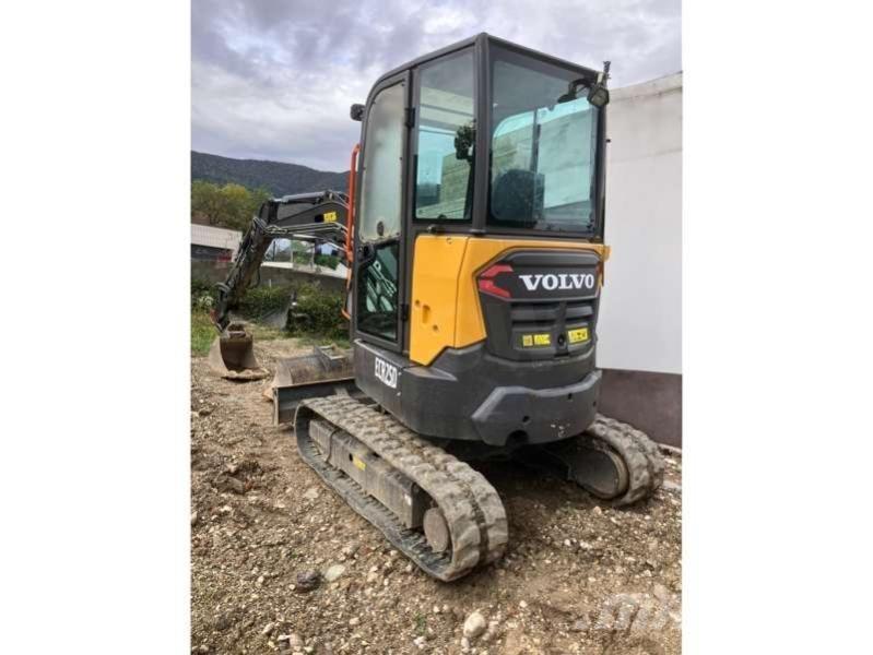 Volvo ECR25D Minigrävare < 7t
