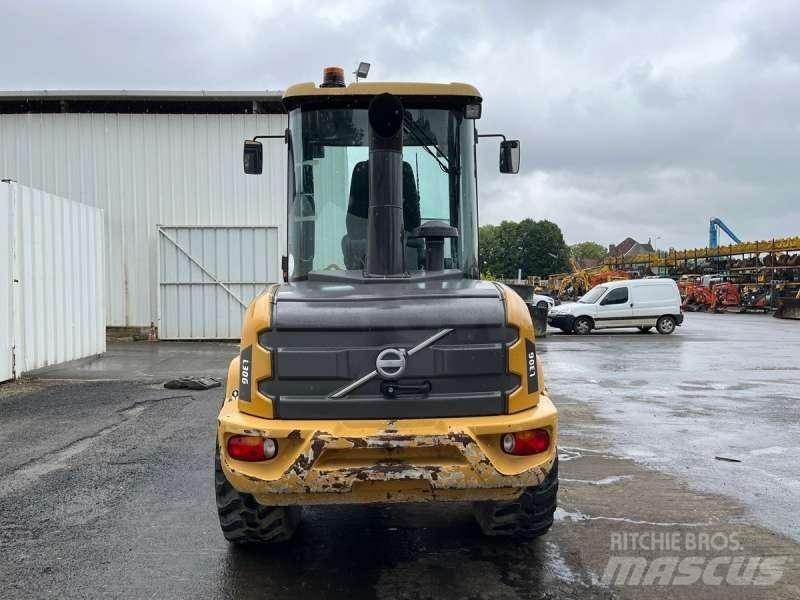 Volvo L30G Minilastare