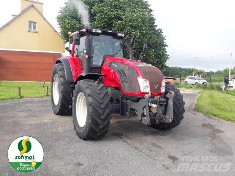 Valtra T183 Traktorer