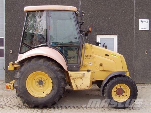 New Holland NH95 Traktorer