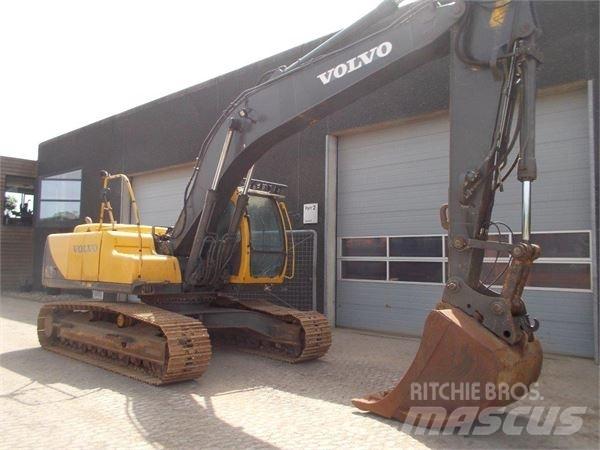 Volvo EC210LC Bandgrävare