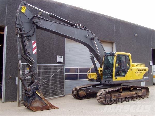 Volvo EC240BNLC Bandgrävare
