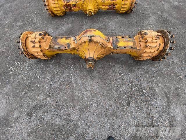 CASE 821 c axles Hjulaxlar