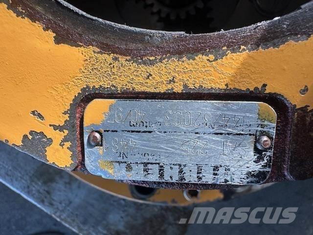 Liebherr SAT 225 Chassi och upphängning