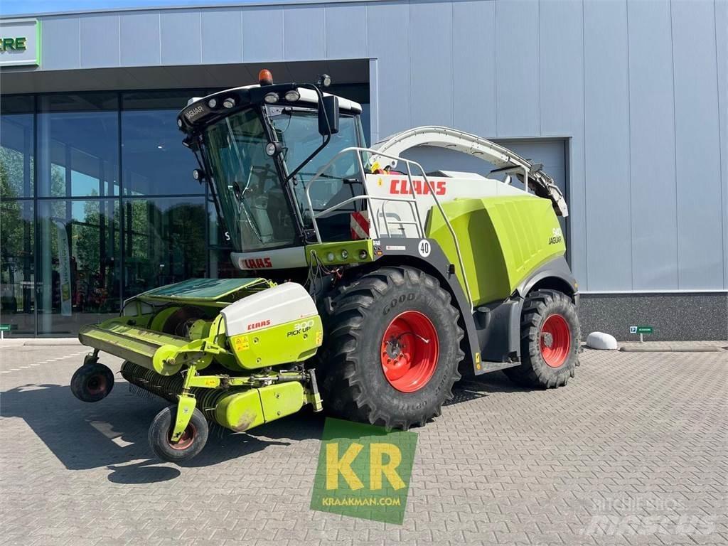 CLAAS JAGUAR 940 Fälthackar