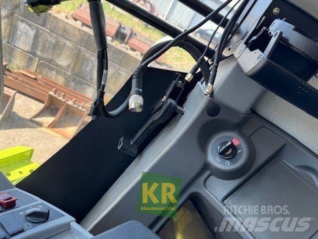 CLAAS LEXION 750 Skördetröskor