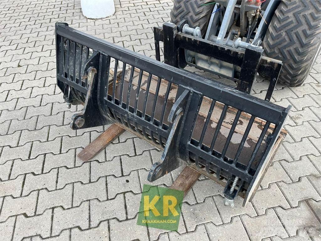 GiANT D332 Frontlastare och grävare