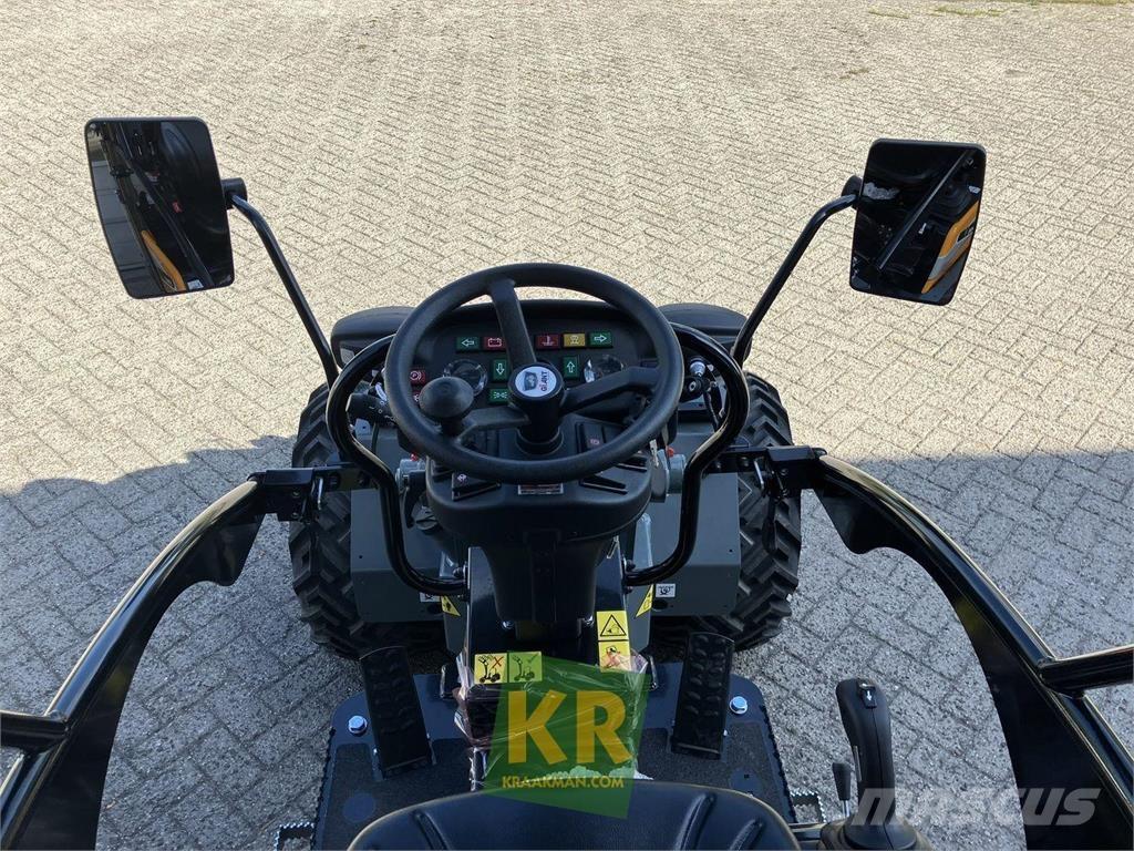 GiANT G1500 Xtra Frontlastare och grävare