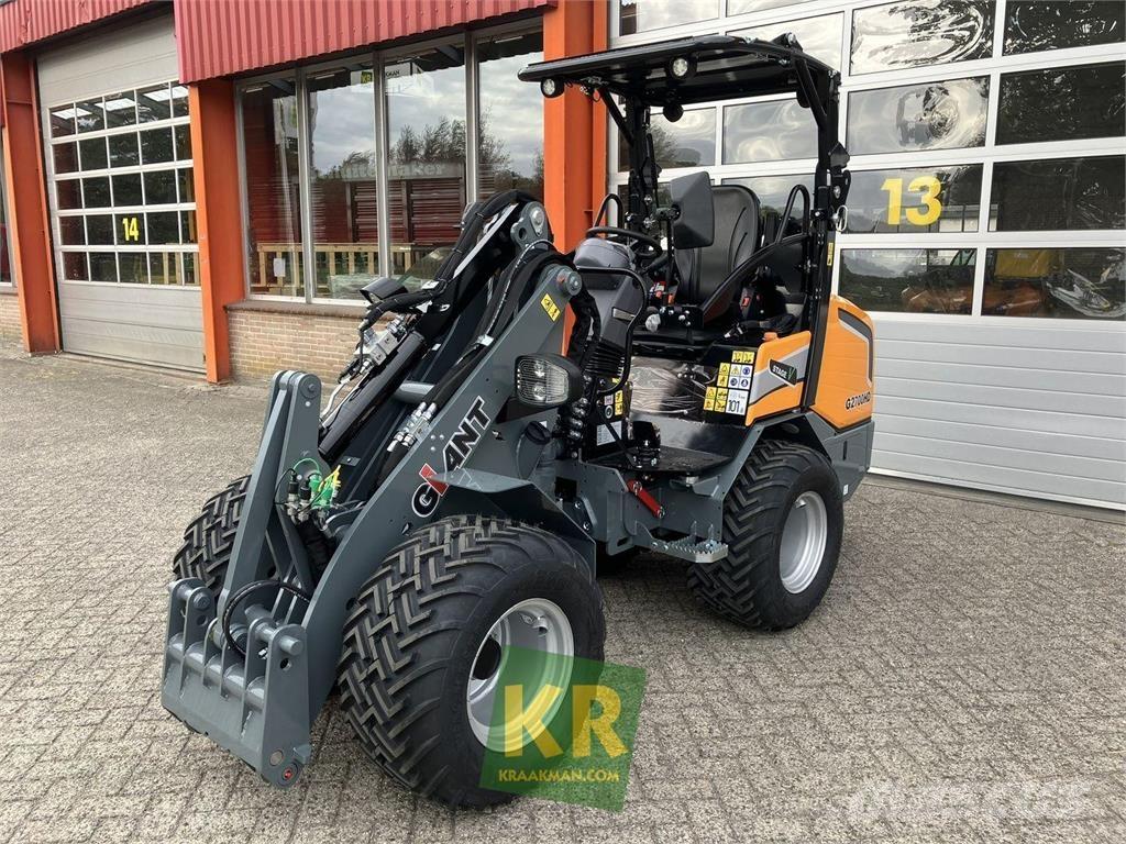 GiANT G2700 HD Frontlastare och grävare