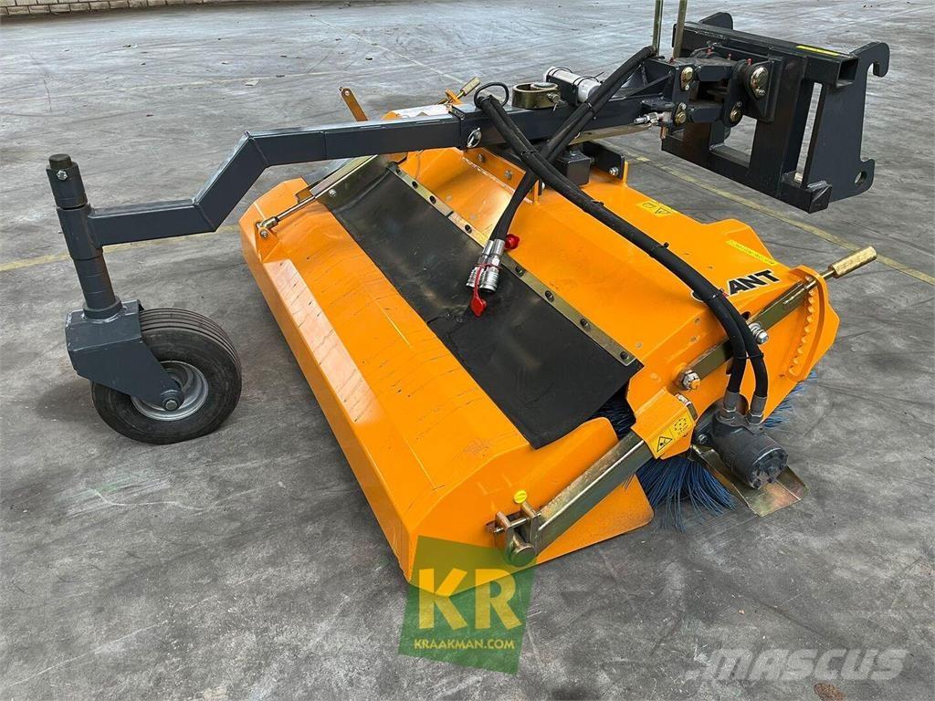 GiANT Veegmachine Sopmaskiner