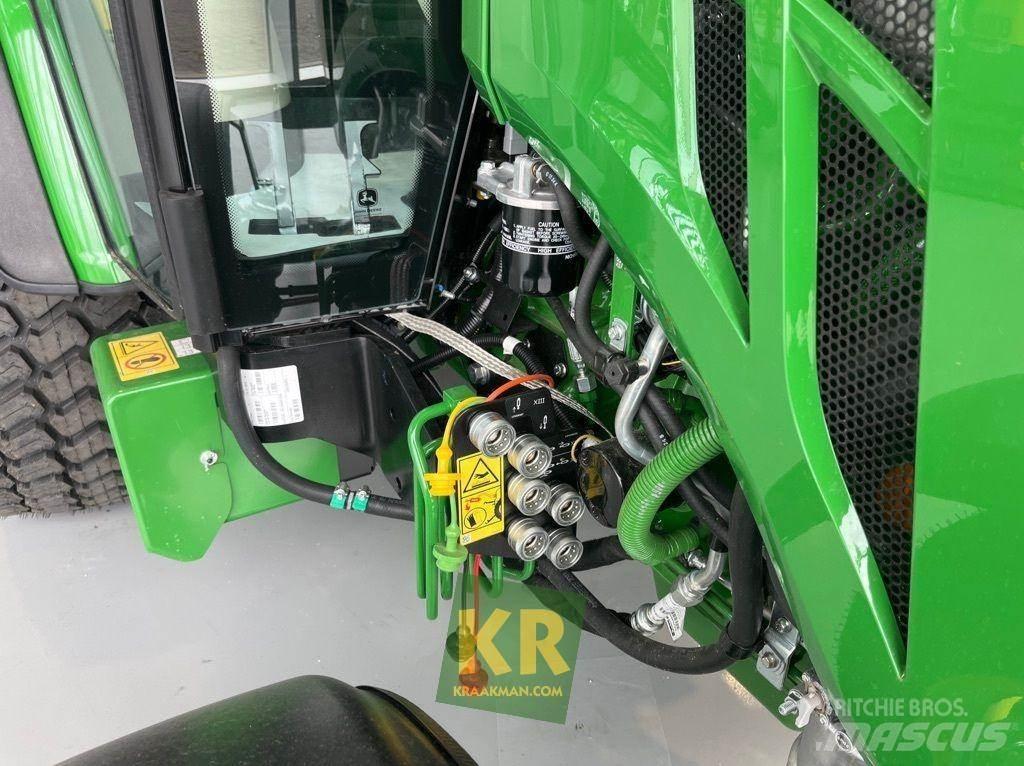 John Deere 4066R Kompakttraktorer