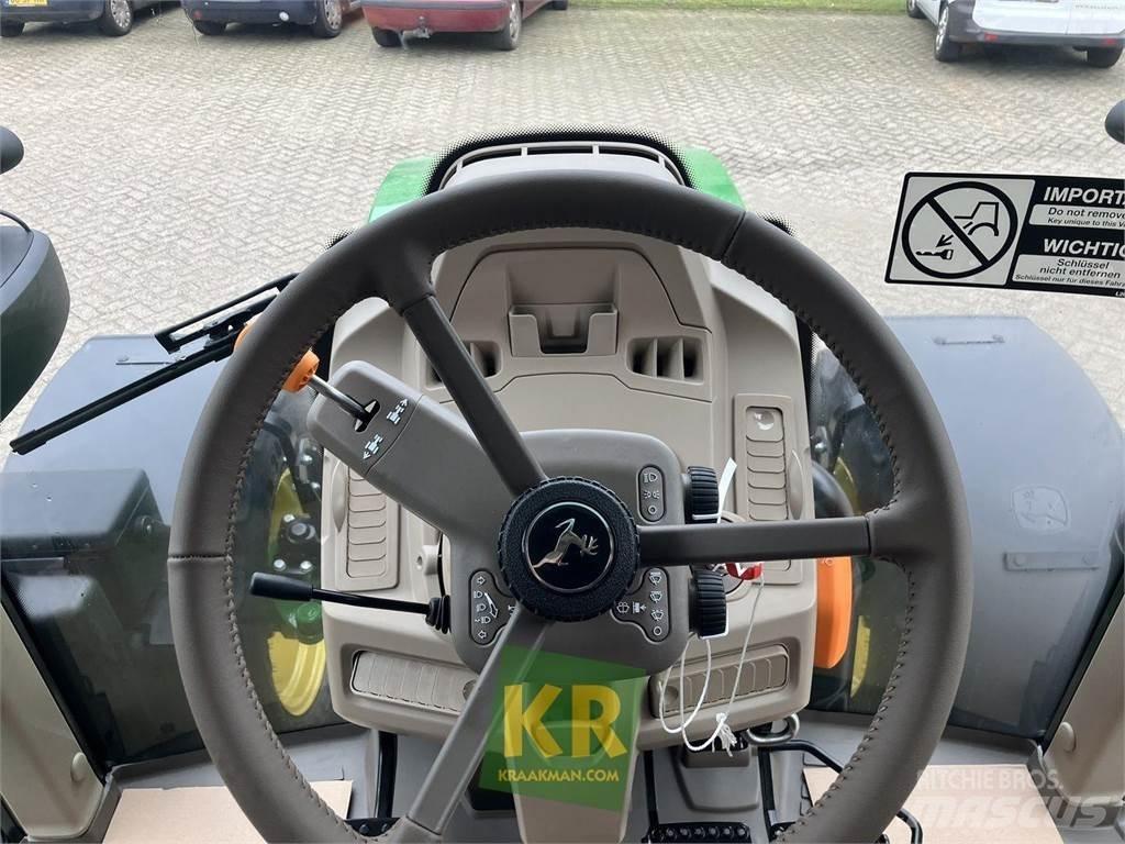 John Deere 6090M Traktorer