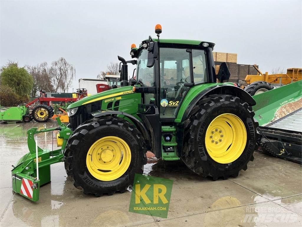 John Deere 6120M Traktorer