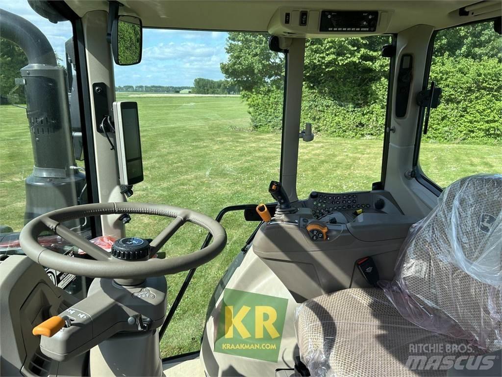John Deere 6120M Traktorer