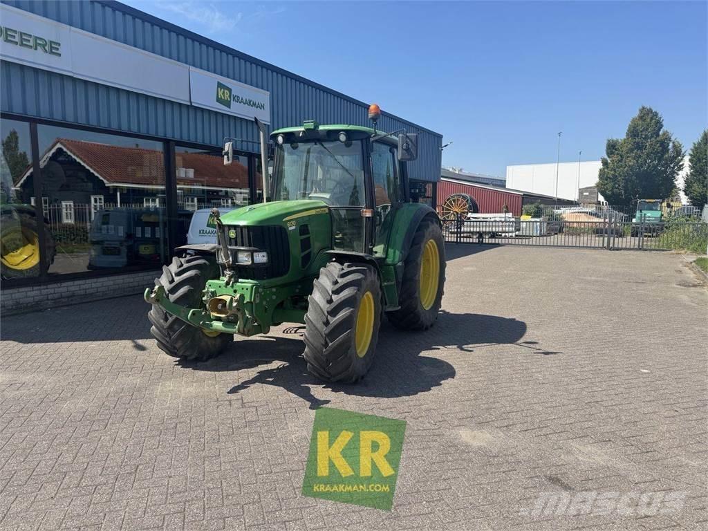 John Deere 6130 Traktorer