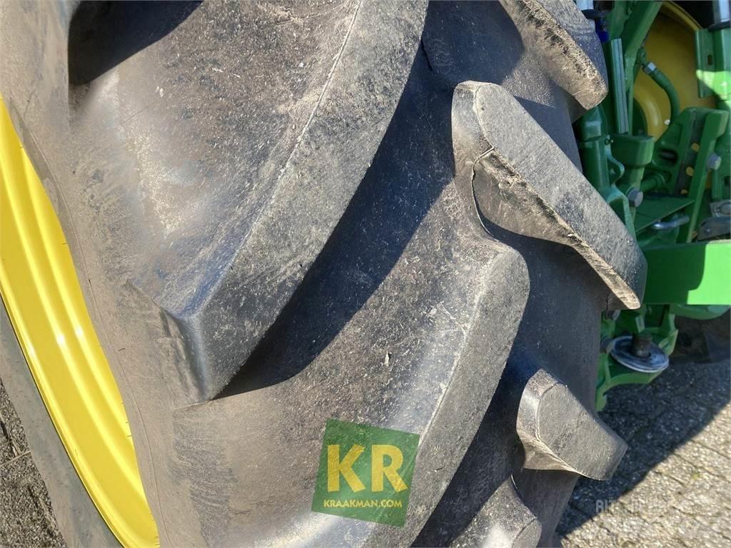 John Deere 6130R Traktorer