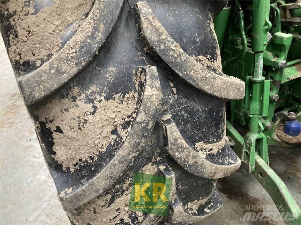 John Deere 6155R Traktorer