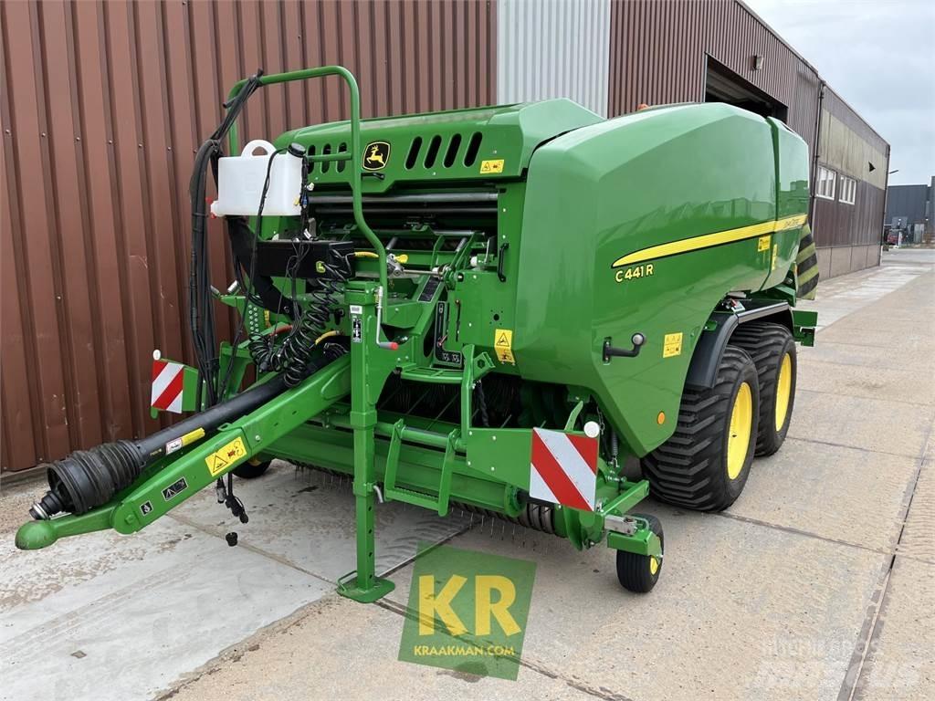 John Deere C441R Rundbalspressar