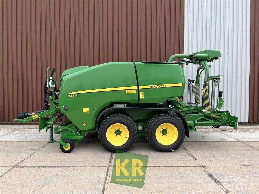 John Deere C441R Rundbalspressar
