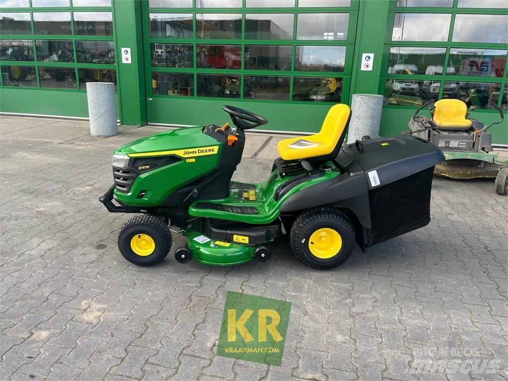 John Deere X167R Åkgräsklippare