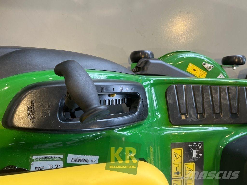 John Deere X167R Åkgräsklippare