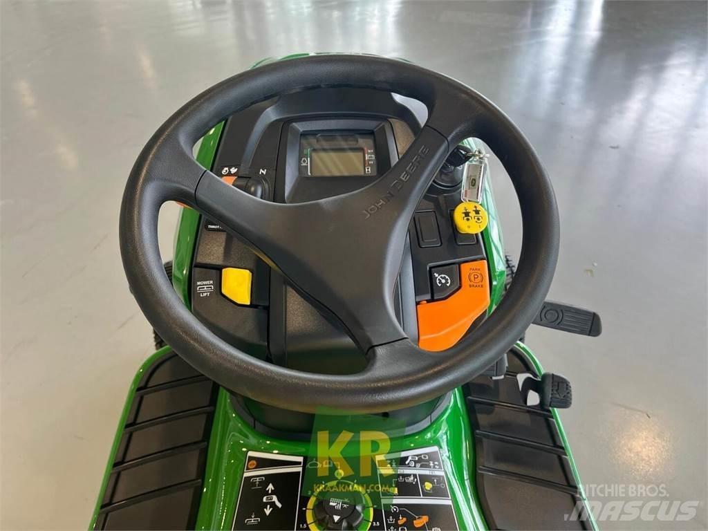 John Deere X380 Åkgräsklippare