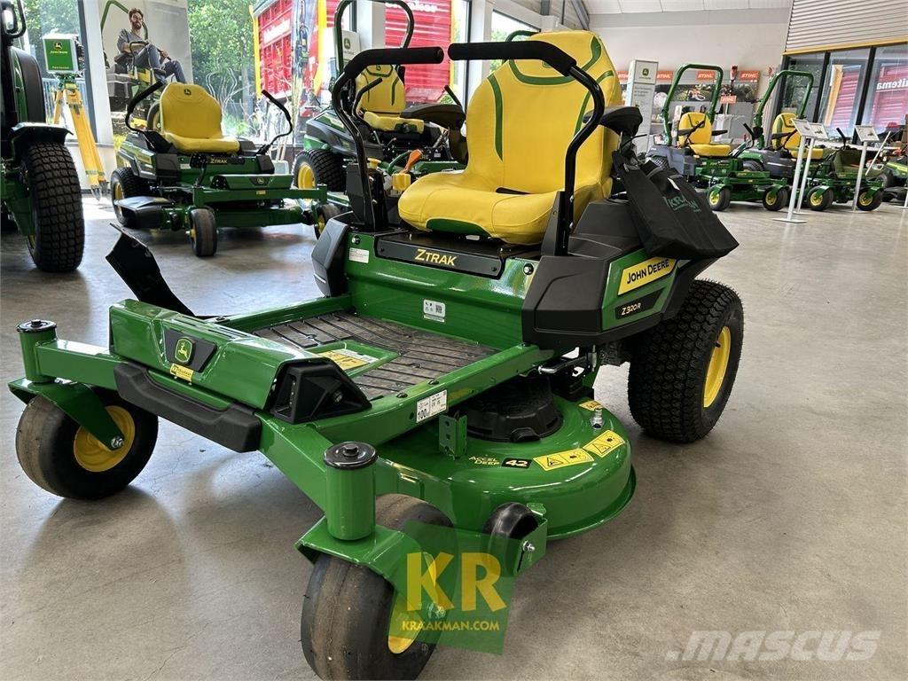 John Deere Z320R Lantbruk - Övrigt