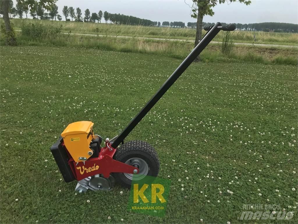 Vredo Turf Buddy Såmaskiner