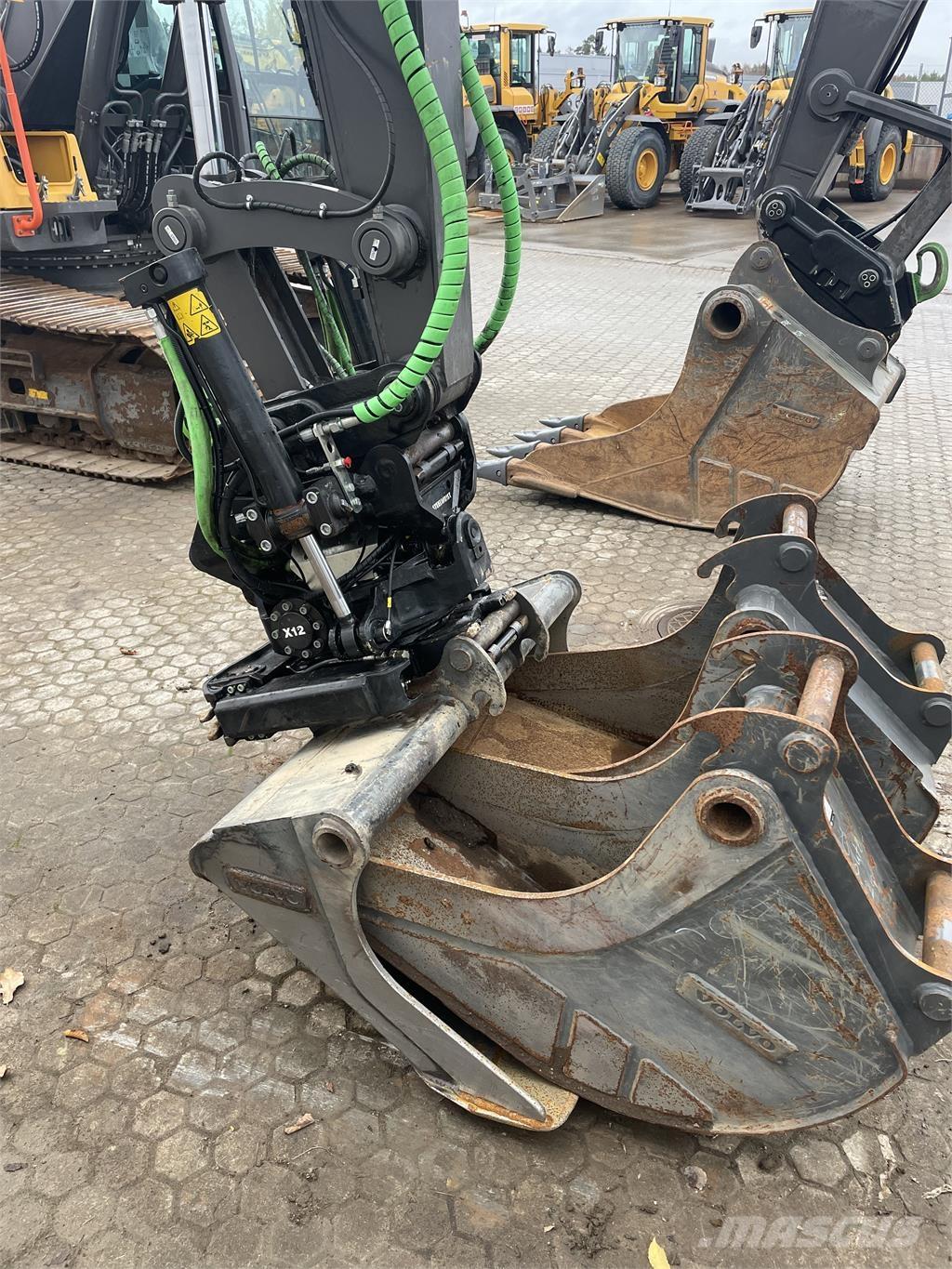  ECR88D Minigrävare < 7t