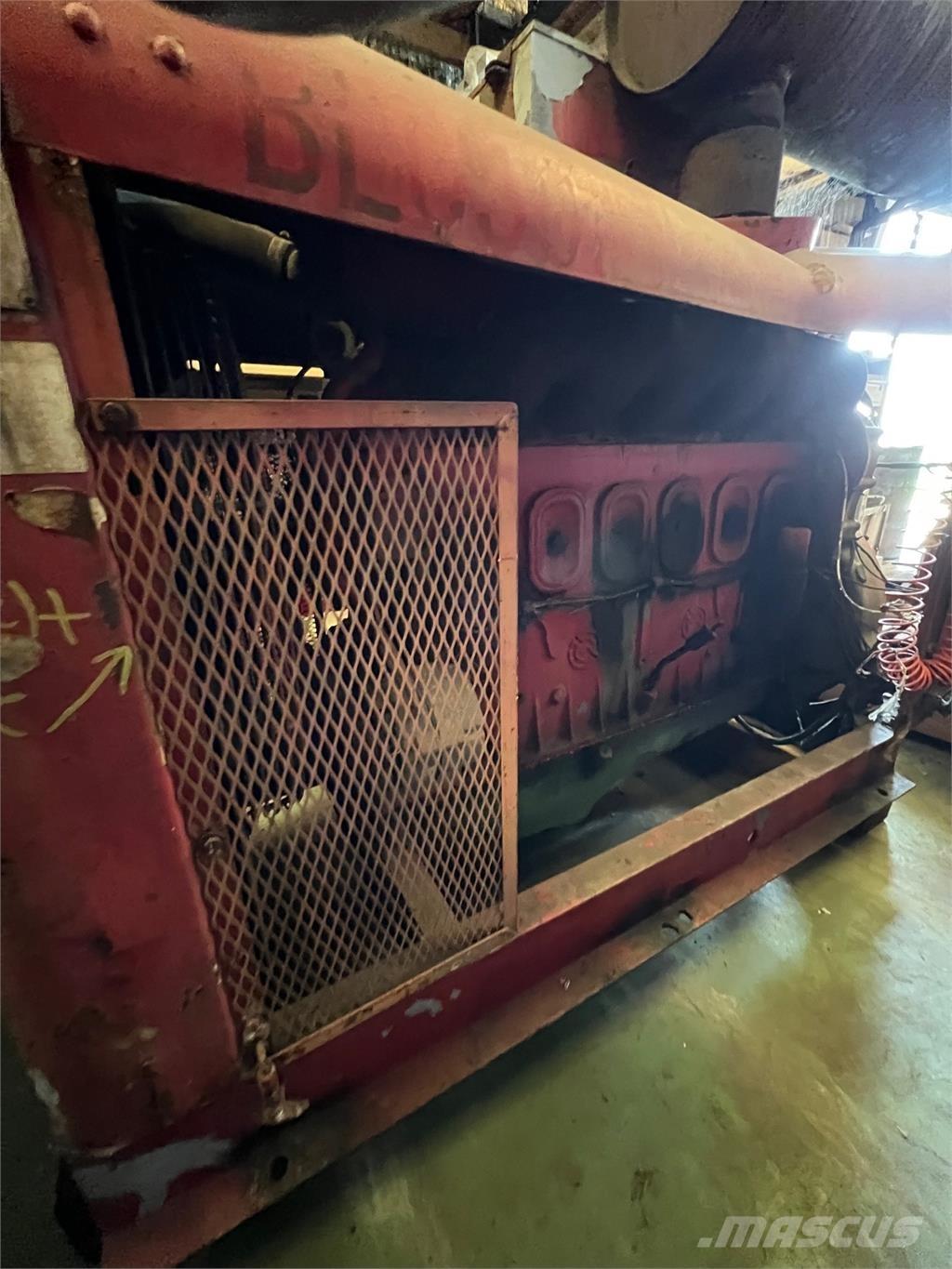 Detroit 671 Motorer