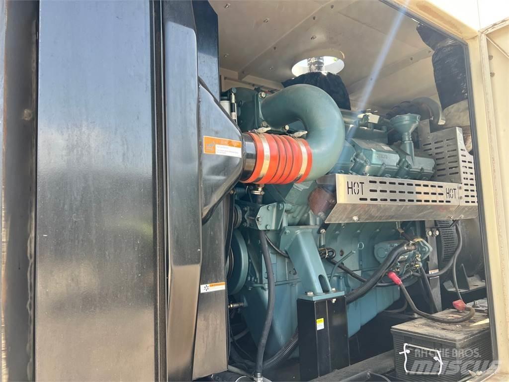 Doosan P222FE Motorer