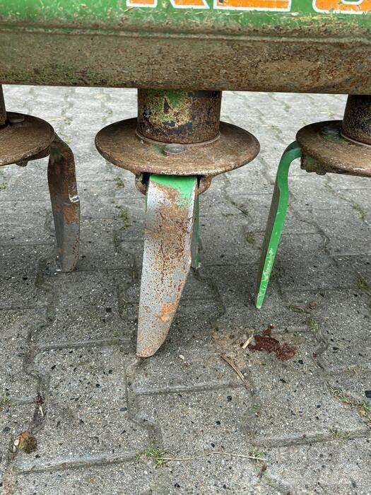 Amazone KE 302 Såbäddsharvar och rototillers