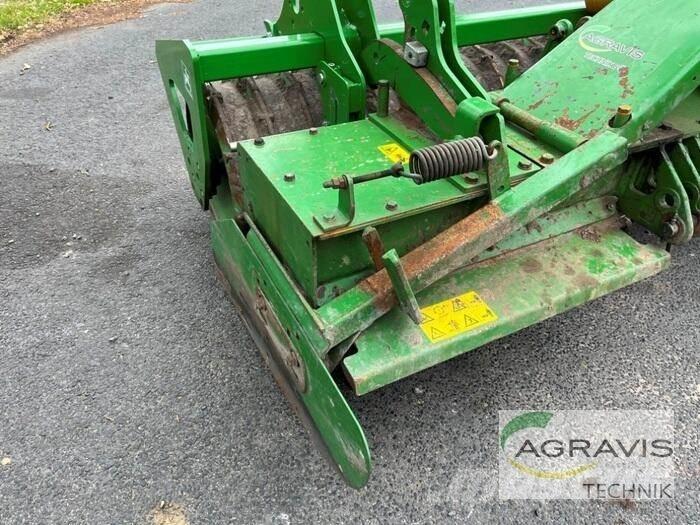 Amazone KX 3000 Såbäddsharvar och rototillers