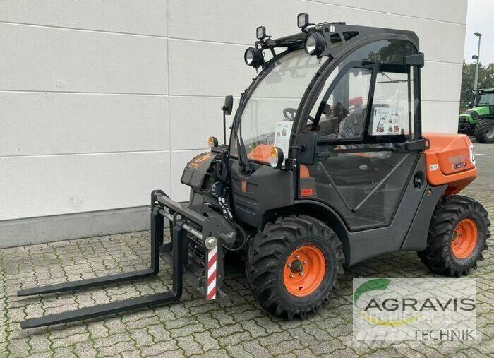 Ausa T144H Redskapsbärare för lantbruk