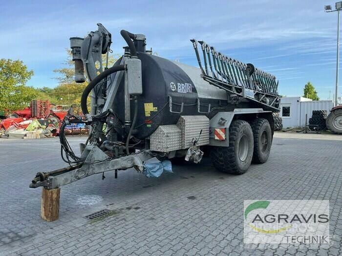 Briri VTTW 19300 Fast- och kletgödselspridare