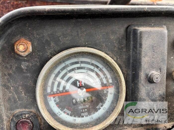 Case IH 844 S Traktorer