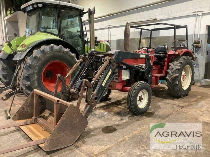 Case IH IHC 633 Traktorer