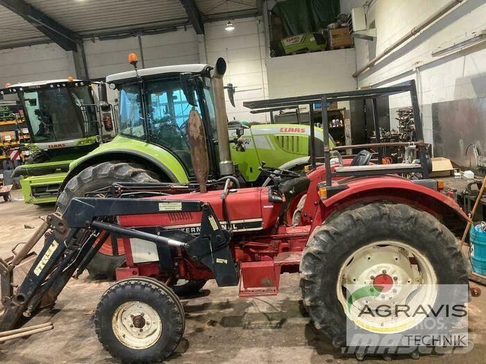 Case IH IHC 633 Traktorer