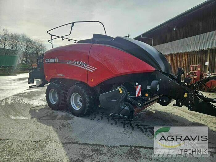 Case IH LB 424 R RL6 Fyrkantspressar