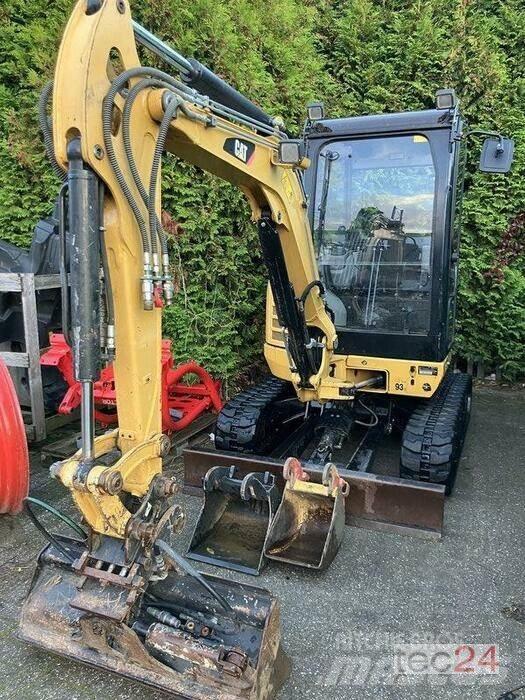 CAT 302.7 D Hjulgrävare