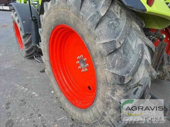CLAAS ARION 420 Traktorer