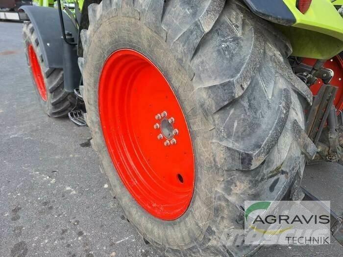 CLAAS ARION 420 Traktorer