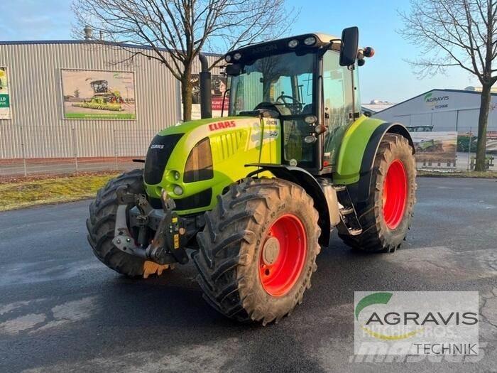 CLAAS ARION 640 CEBIS Traktorer