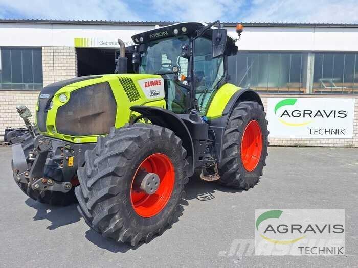 CLAAS AXION 870 Traktorer