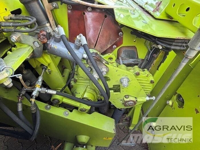 CLAAS JAGUAR 950 Självgående fälthackar