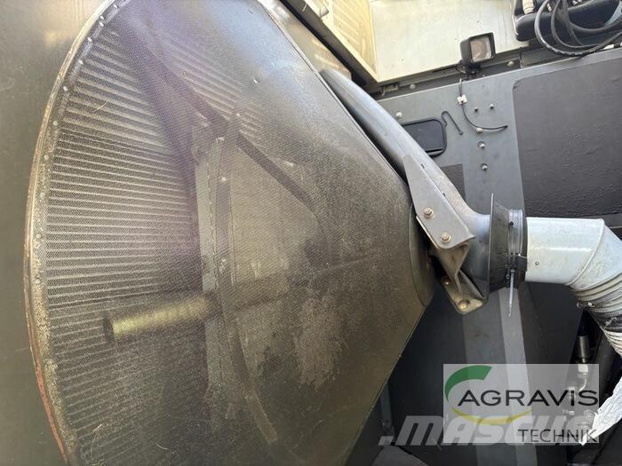 CLAAS JAGUAR 960 Självgående fälthackar