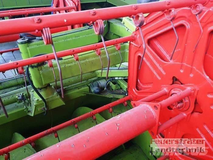 CLAAS LEXION 440 AC Skördetröskor