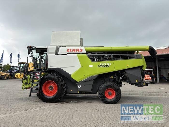 CLAAS LEXION 6700 Skördetröskor