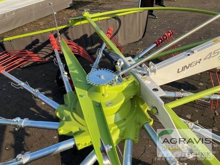 CLAAS LINER 450 Vändare och luftare