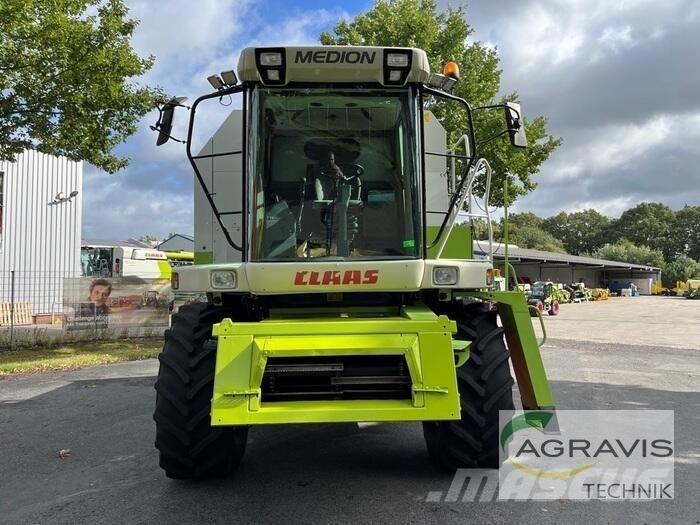 CLAAS MEDION 310 Skördetröskor